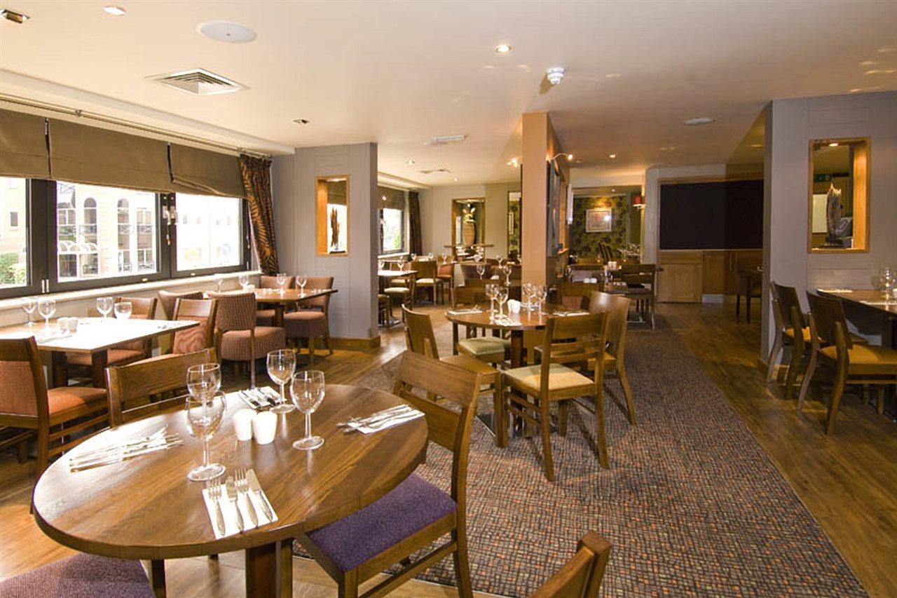 Premier Inn Brentwood Exterior foto